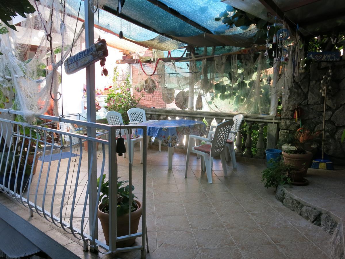 Apartment "I Love Njivice" Χέρτσεγκ Νόβι Εξωτερικό φωτογραφία